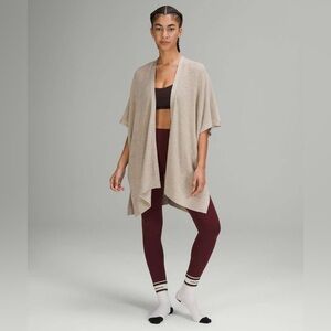 Lululemon Merino Wool Short Sleeve Wrap XL/XXL Heathered Raw LinenTan Open-Front